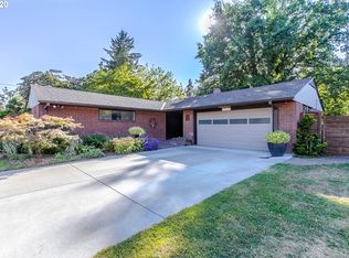 12381 SE Guilford Dr, Milwaukie, OR
