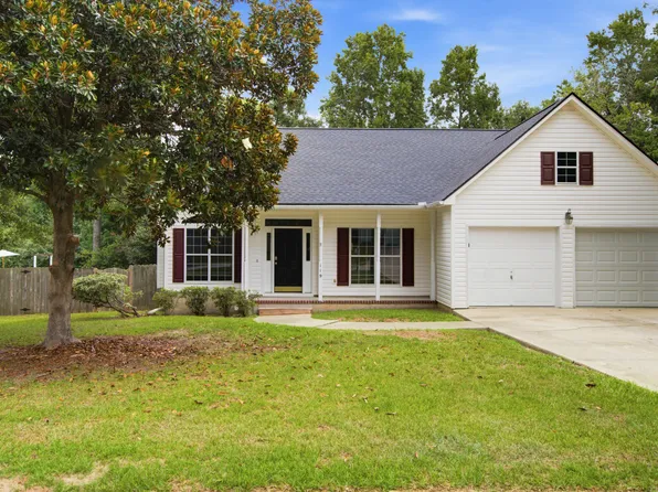 119 Round Table Ln, Goose Creek, SC 29445