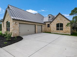 983 Maximino Rdg, Bulverde, TX 78163