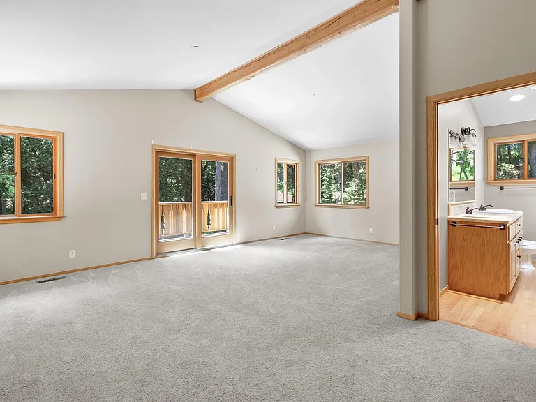 310 Wild Iris Ln — Photo 21