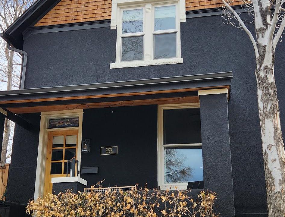 2nd image of 2105 N Lowell Blvd