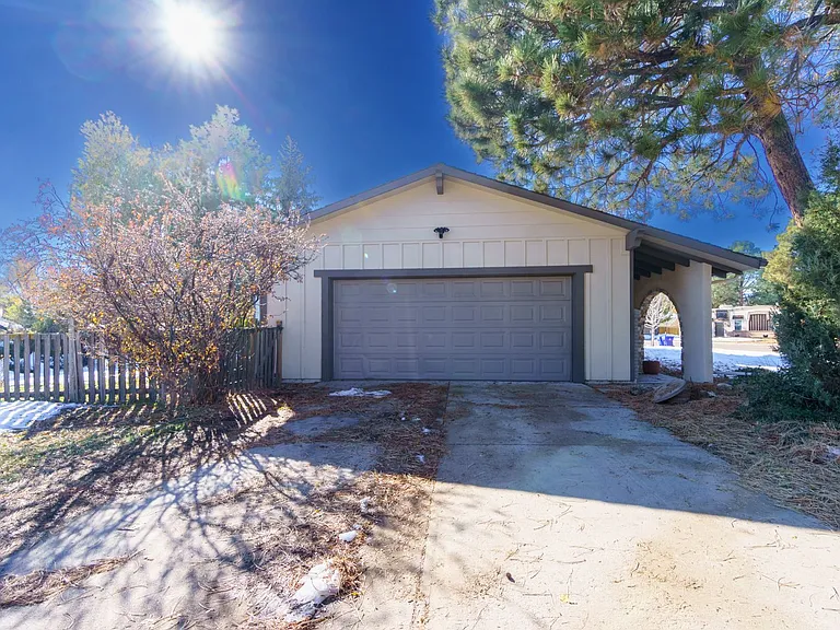 3295 W Parade Cir — Photo 37