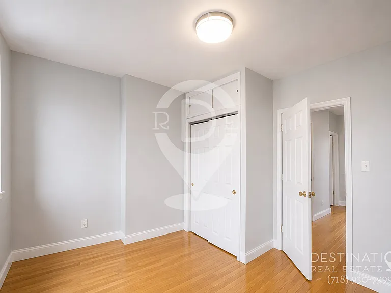 207 Eldert St #3R — Photo 16