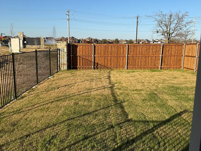 12040 Karabair Way — Photo 2