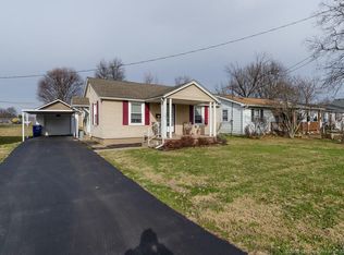 346 Popp Ave, Sellersburg, IN 47172