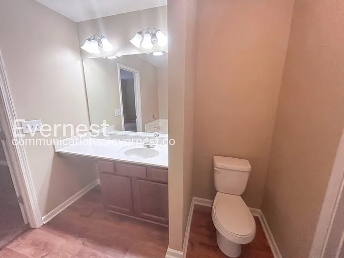 1722 Coleville Oak Ln — Photo 8