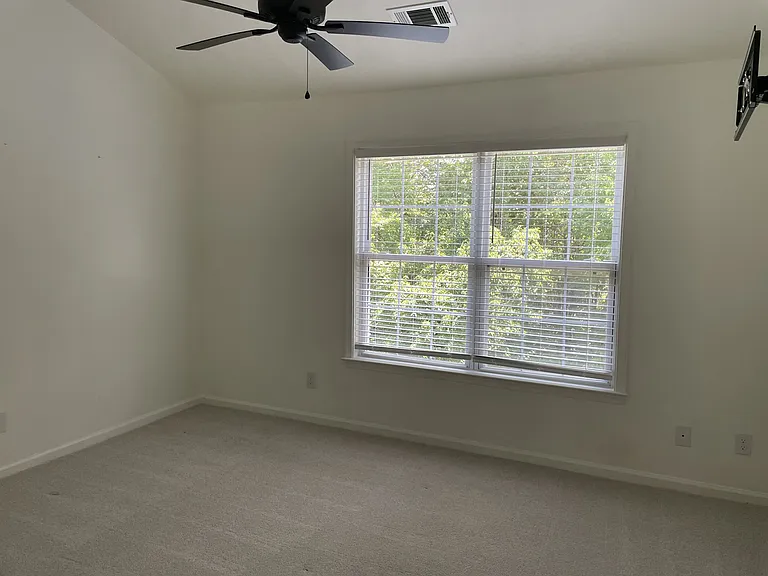 1337 Wimbledon Way #1 — Photo 26