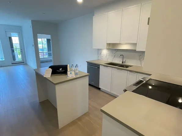 7123 11th Ave, Burnaby, BC