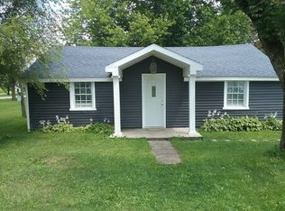 323 State St, Lynn, IN 47355