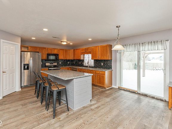 4th image of 6221 E Ayrshire Cir
