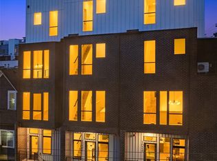 1024 E John St, Seattle, WA 98102