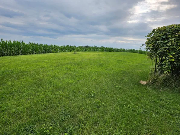 15th Ave SE, Kandiyohi, MN 56251