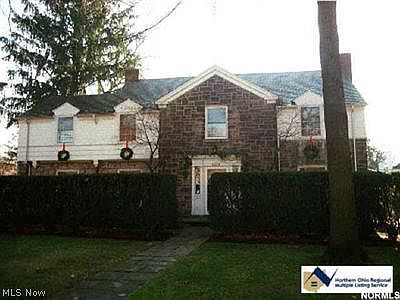 1st image of 21276 Fairmount Blvd