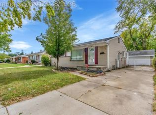 11820 Harold St, Warren, MI 48089