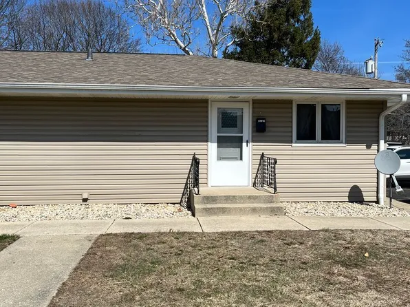 Broadmoor Dr. 2612, 2612 Broadmoor Dr APT 4, Rockford, IL 61108