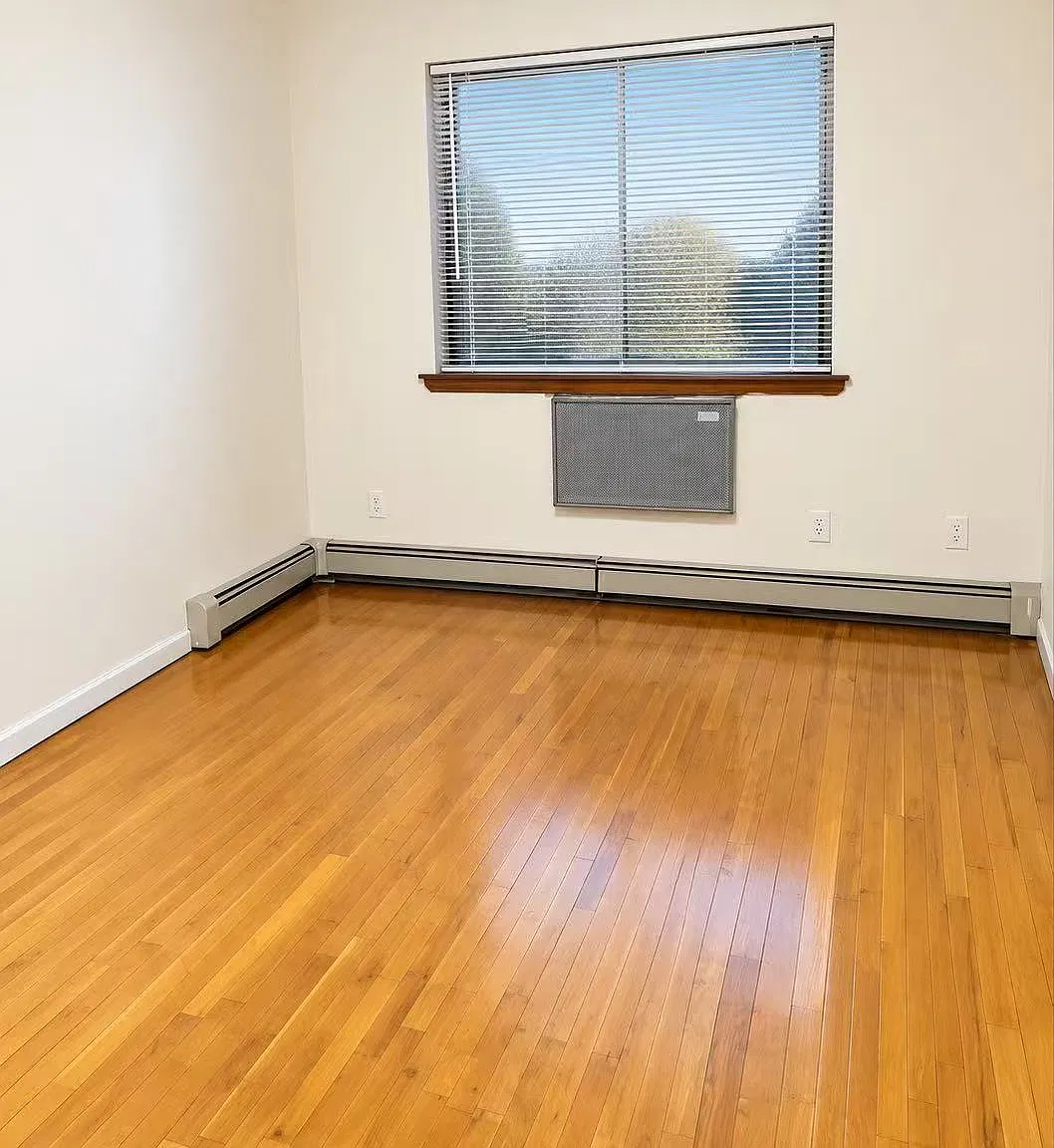 2 bed, 800 sqft, $2,600 — Photo 1