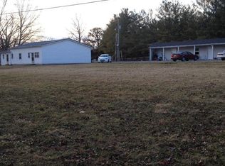 143 Blue Lake Dr #145, Berea, KY 40403
