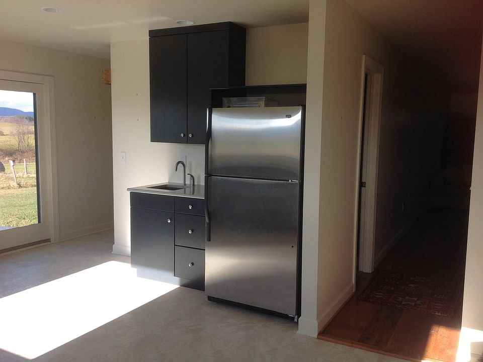 East side of kitchen