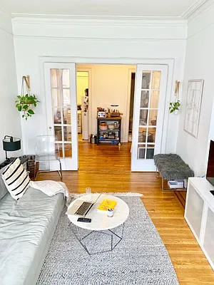 Rented by Living New York | media 11