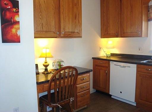 5th image of 270 South St