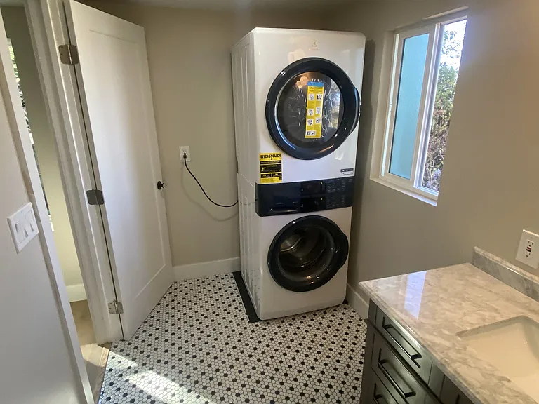 8090 Vista Dr — Photo 12