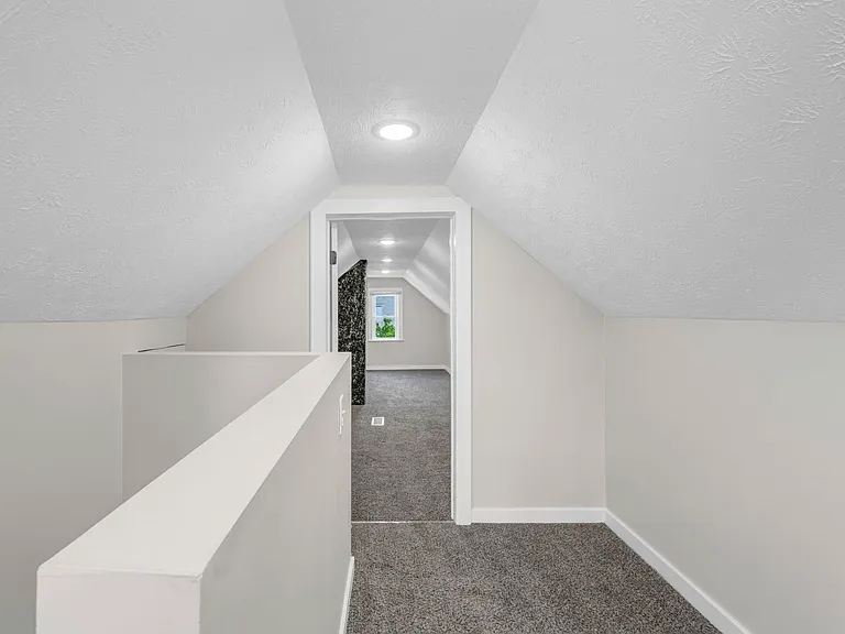 20830 Trebec Ave — Photo 5