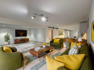 533 Kingston Rd #BASEMENT, Toronto, ON M4L1V5