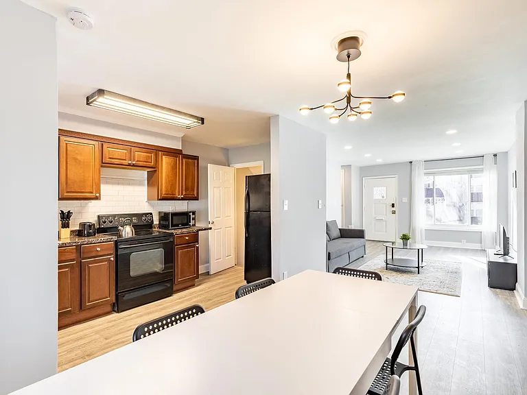 1482 Bangor St SE — Photo 8