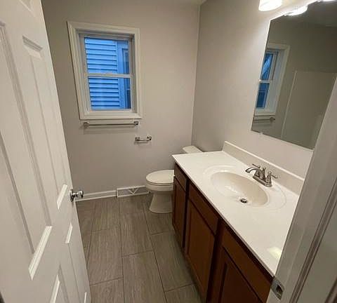 4th image of 18 Cuyler Ave APT 1