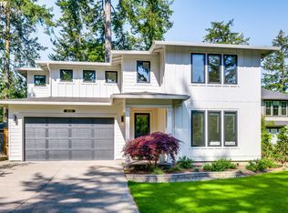 16039 Bonaire Ave, Lake Oswego, OR 97035