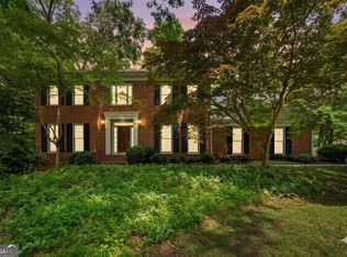 100 Lakemont Cir, Fayetteville, GA 30215