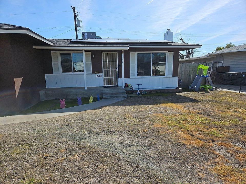 2nd image of 1501 Oak Street