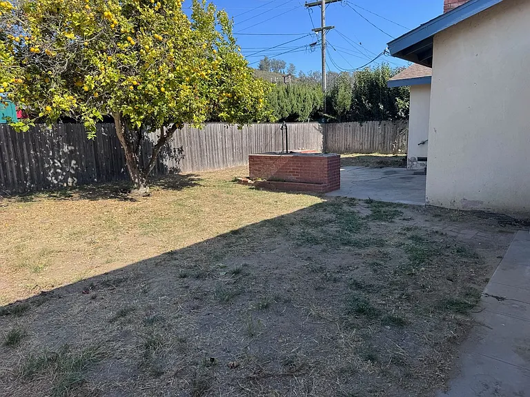 870 Pearl Dr — Photo 17