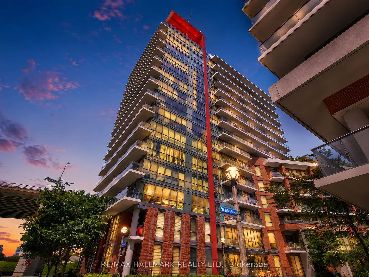 2 bed, $2,750 — Photo 2
