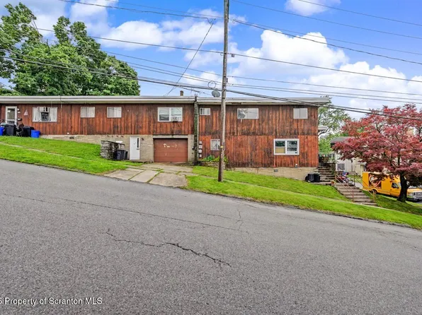 946 Clay Ave, Scranton, PA 18510