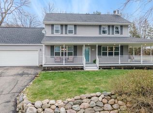 19760 Ivey Rd, Chelsea, MI 48118