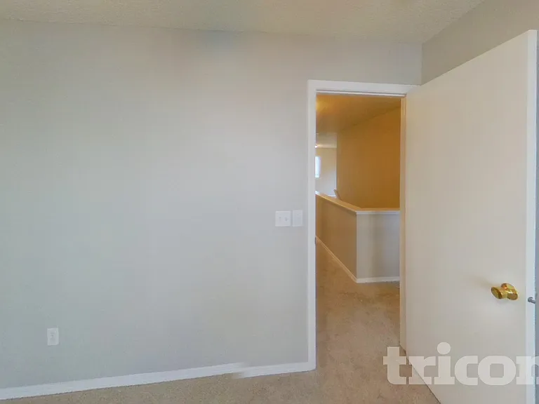 2920 Frazier Ln — Photo 9