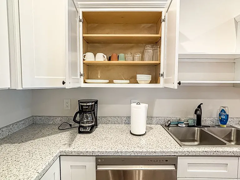 1624B Gunston Dr — Photo 36