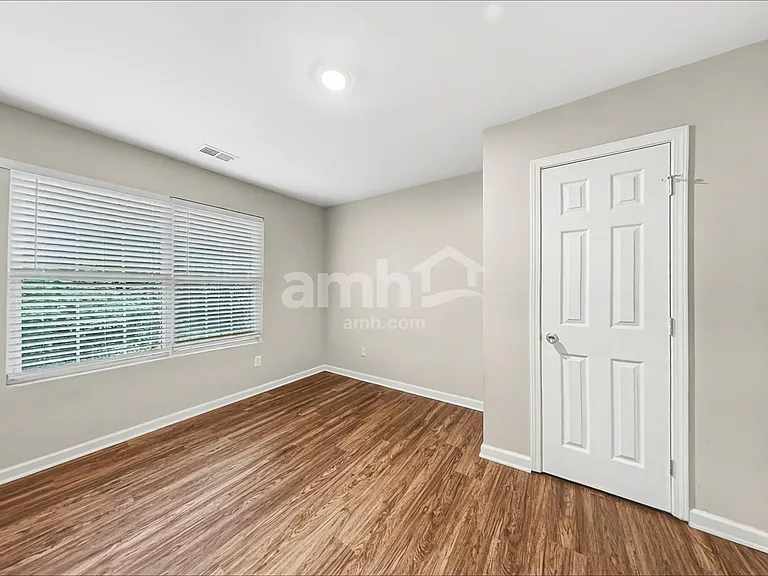3276 Peach Ct NW — Photo 15
