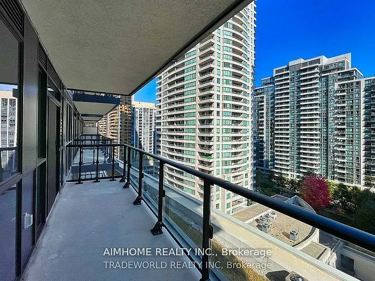 4955 Yonge St #1205 — Photo 15