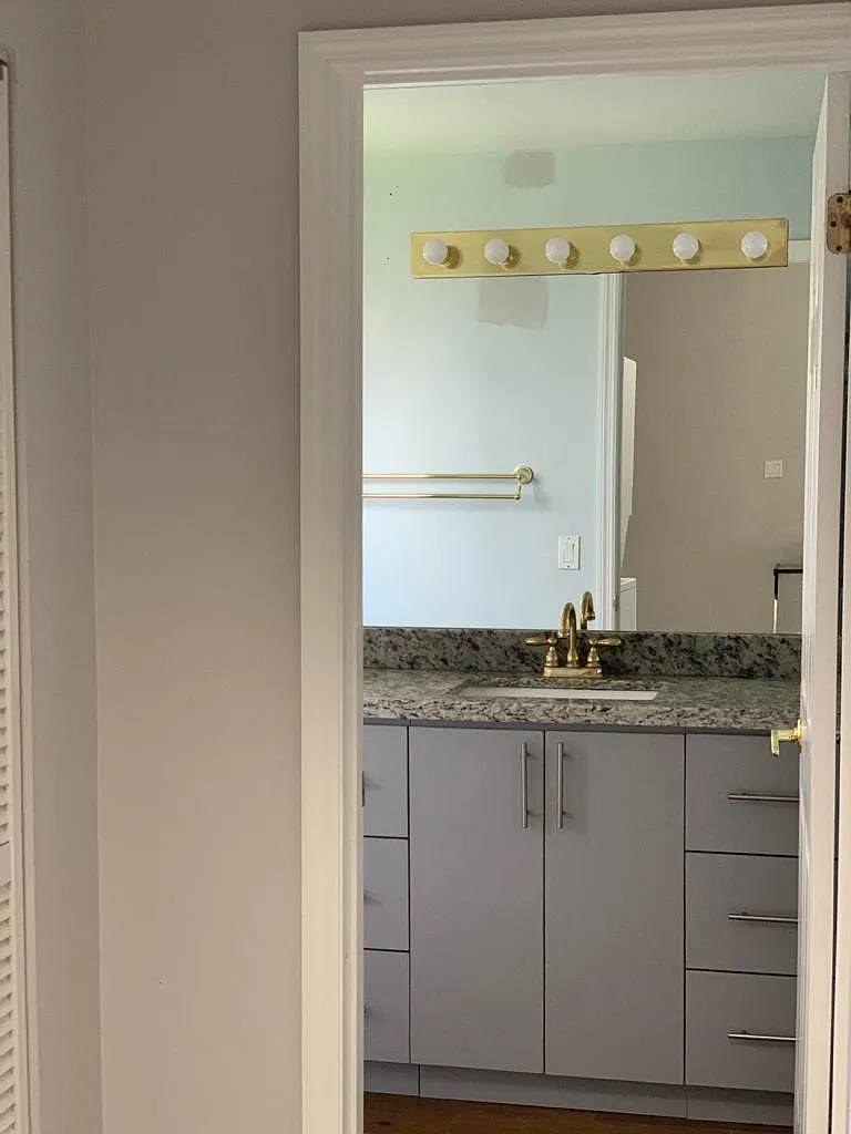 1 bed, 1000 sqft, $1,800 — Photo 3