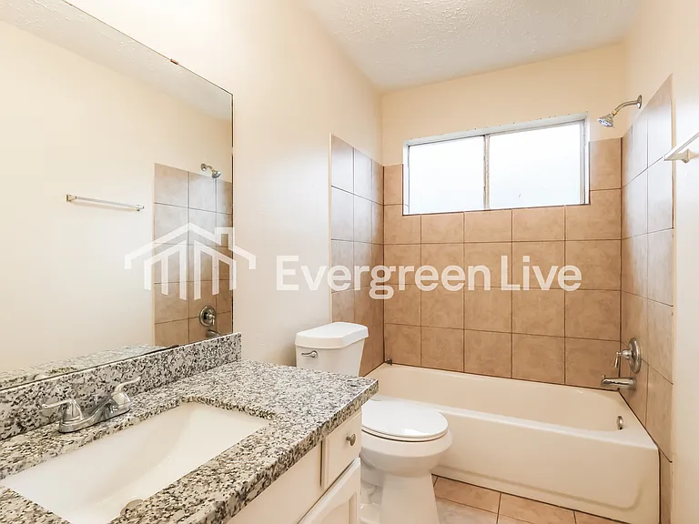 16326 Dew Drop Ln — Photo 7