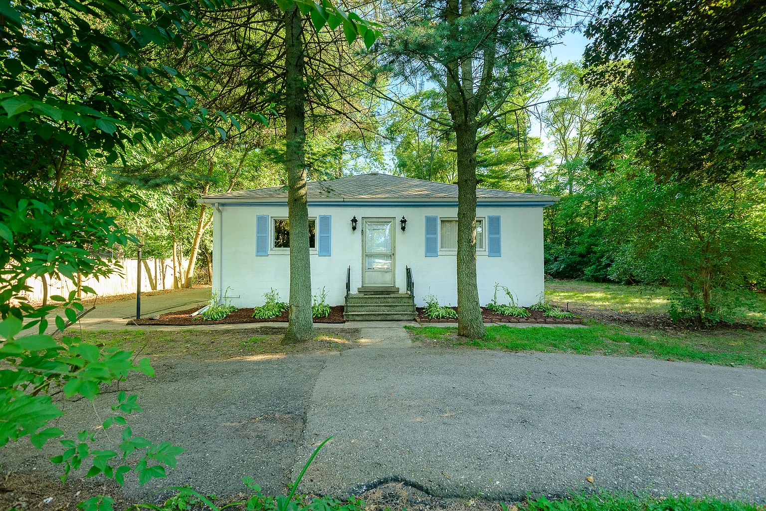 50935 W Huron River Dr photo 1