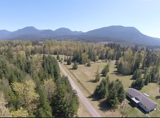 464 Cannon Rd, Packwood, WA 98361