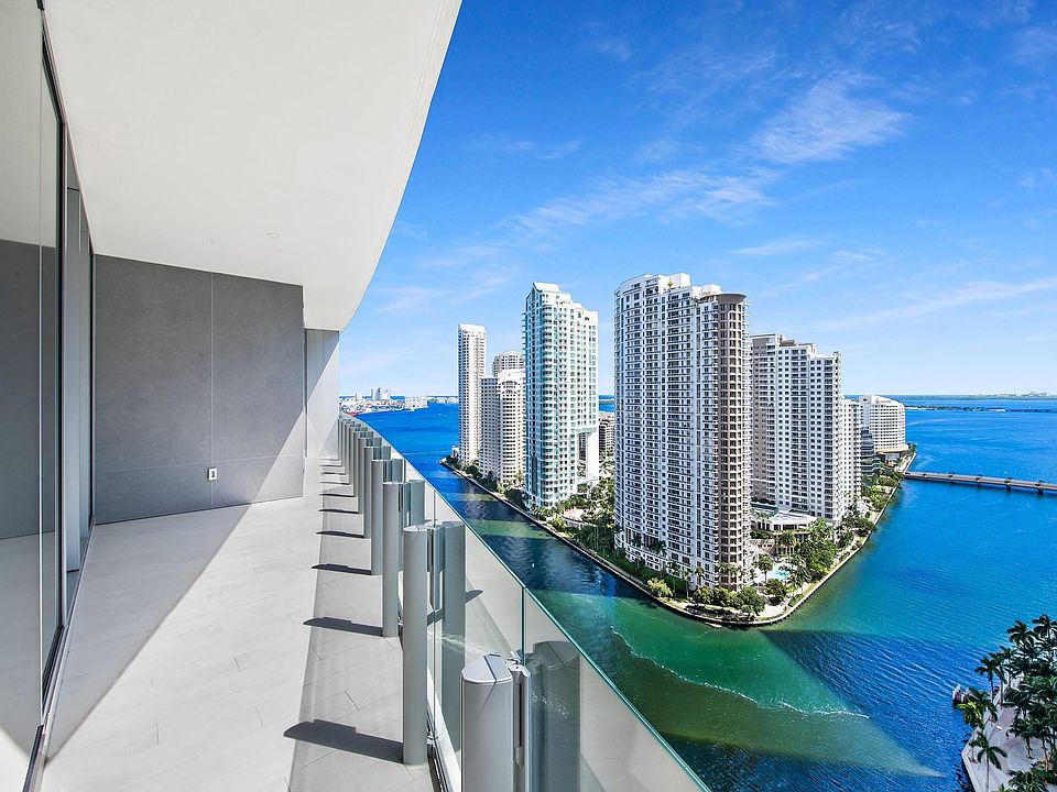 1st image of 300 Biscayne Blvd Way #2306