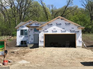 6640 Clarkia Dr NW, Rochester, MN 55901