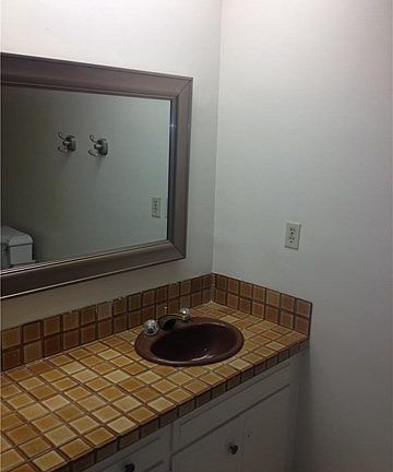 4th image of 5955 N Acacia Ct