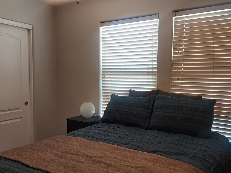 943 S Sabino Dr — Photo 10