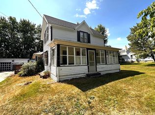 135 N Elm St, Embarrass, WI 54933