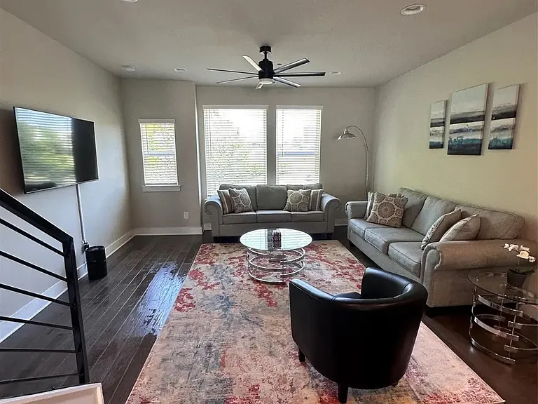 1308 Millpark Ln — Photo 17